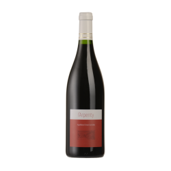 Illustration de la bouteille de vins L'arpenty de chinons. Vins issu d'agriculture biologique. Etiquette Rouge avec écrit blanc.